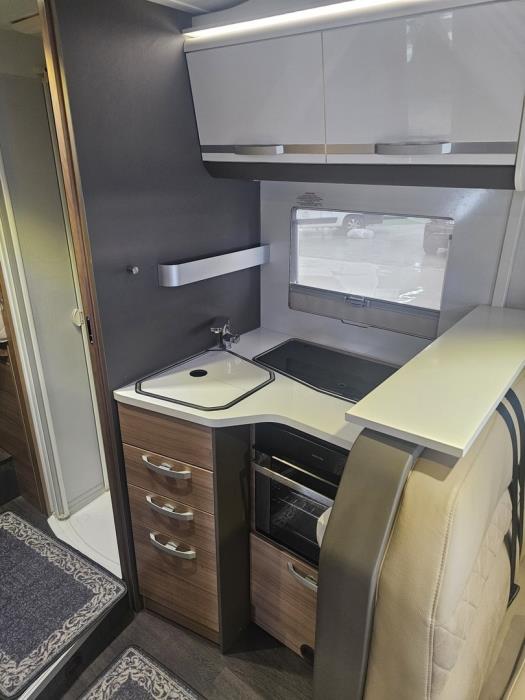 ADRIA MATRIX M 670 SL Plus 2019