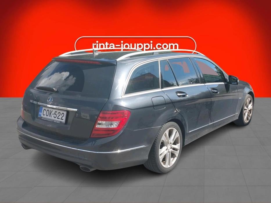 MERCEDES-BENZ C 2011