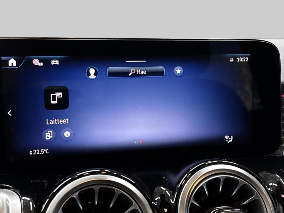 MERCEDES-BENZ EQB 2024