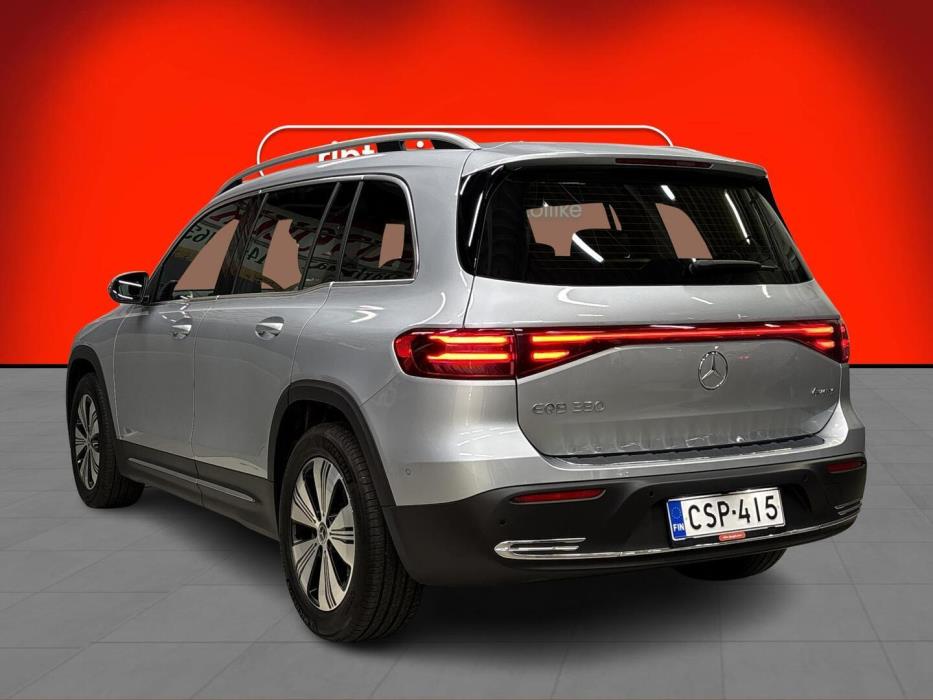 MERCEDES-BENZ EQB 2024