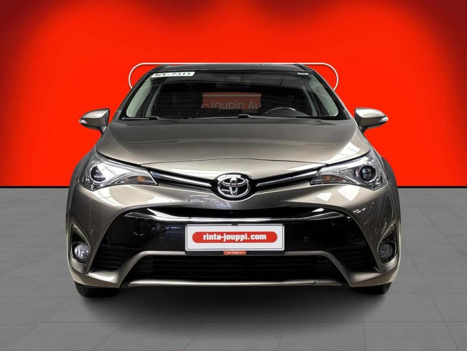 TOYOTA AVENSIS 2017