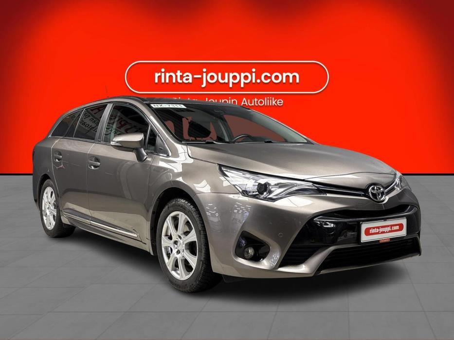 TOYOTA AVENSIS 2017