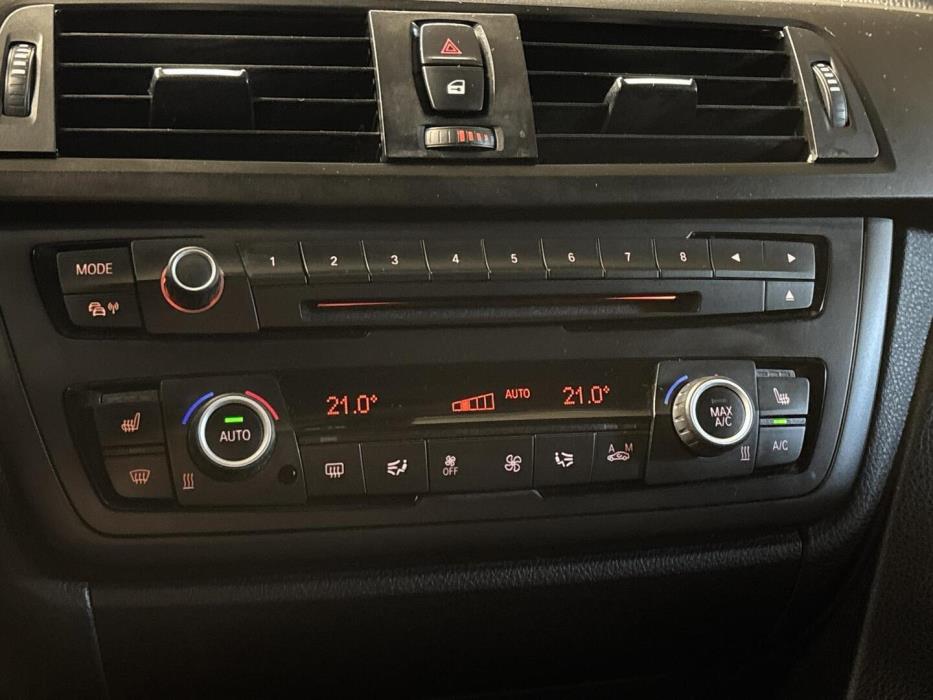 BMW 320 2013