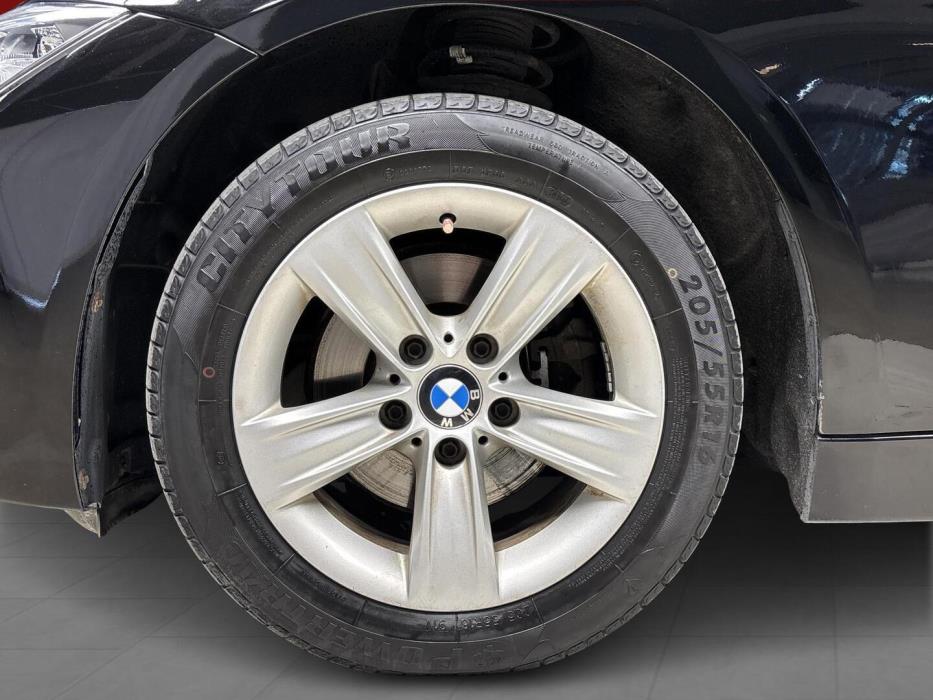 BMW 320 2013