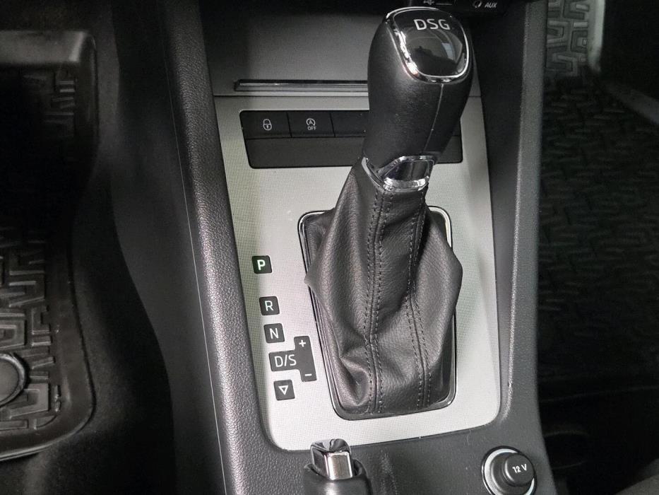 SKODA Octavia 2014
