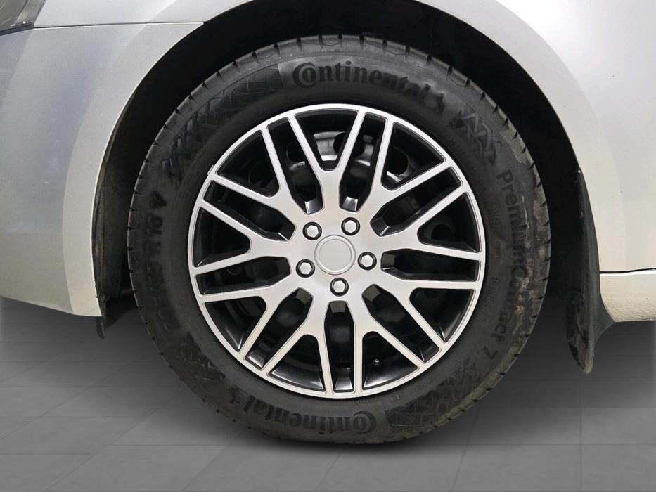 SKODA Octavia 2014