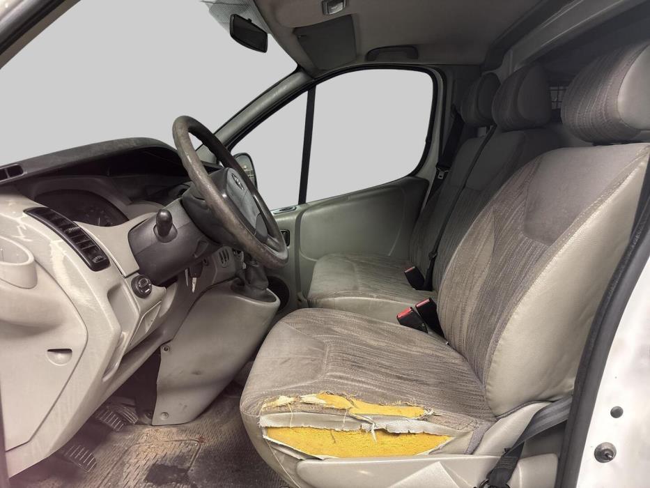 NISSAN Primastar 2007