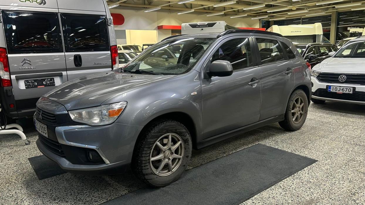 MITSUBISHI ASX 2016