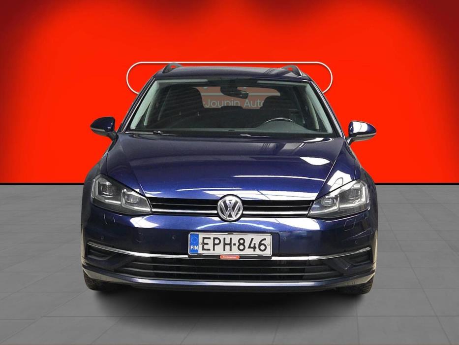 VOLKSWAGEN Golf 2018