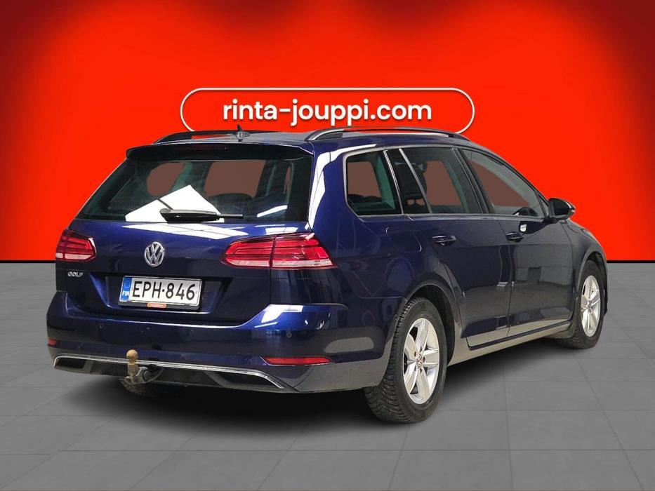 VOLKSWAGEN Golf 2018