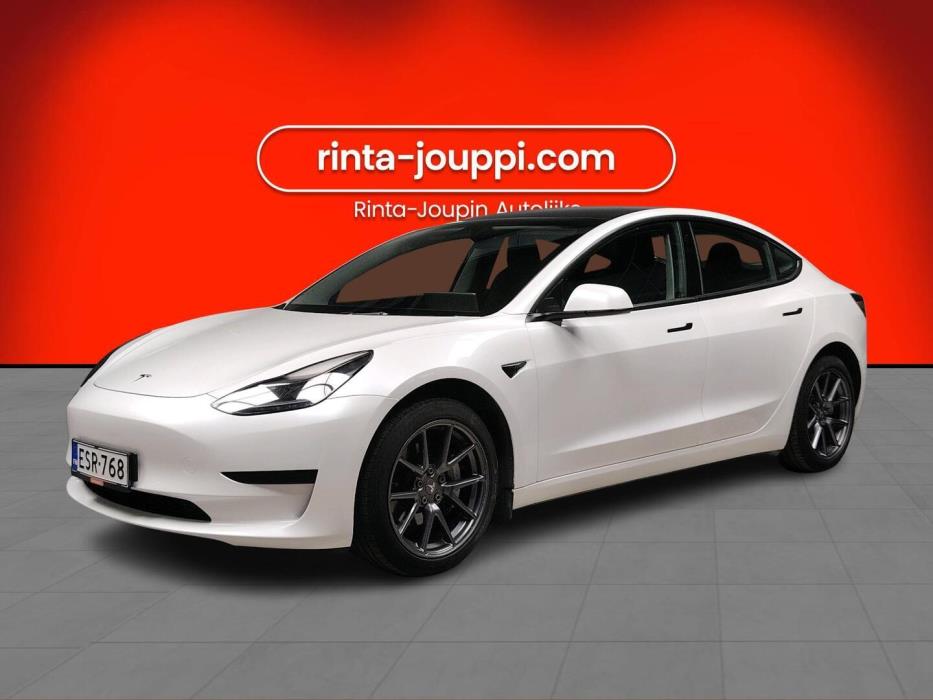 TESLA Model 3 2021