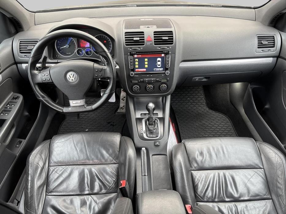 VOLKSWAGEN Golf 2007