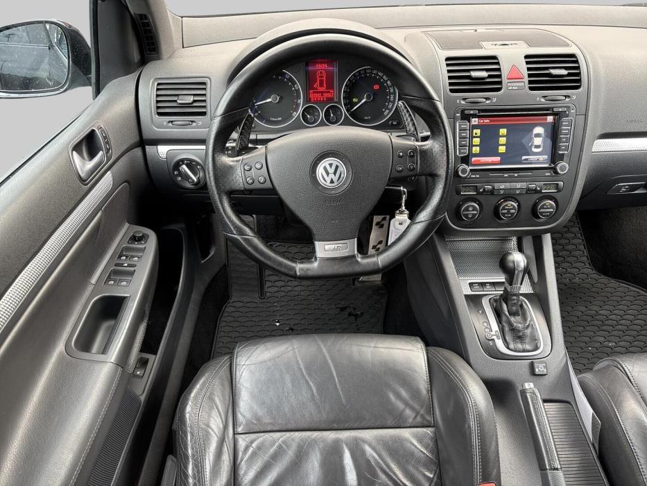 VOLKSWAGEN Golf 2007