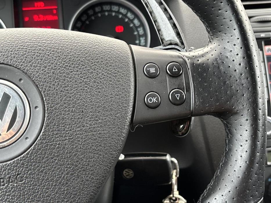 VOLKSWAGEN Golf 2007