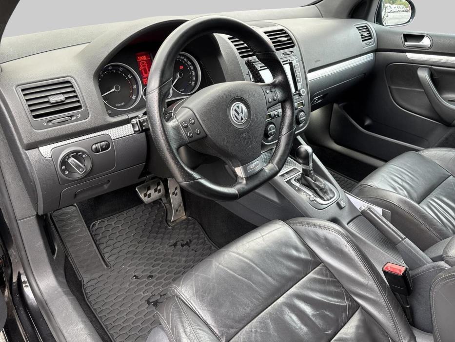 VOLKSWAGEN Golf 2007