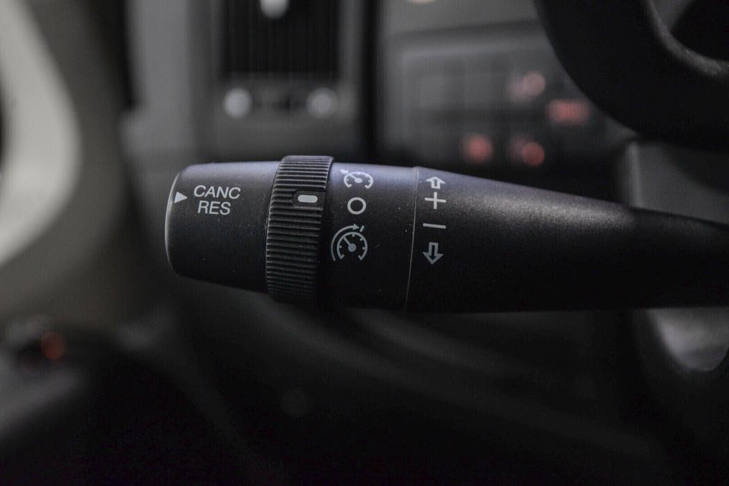 ROADCAR VAN R 600 2020