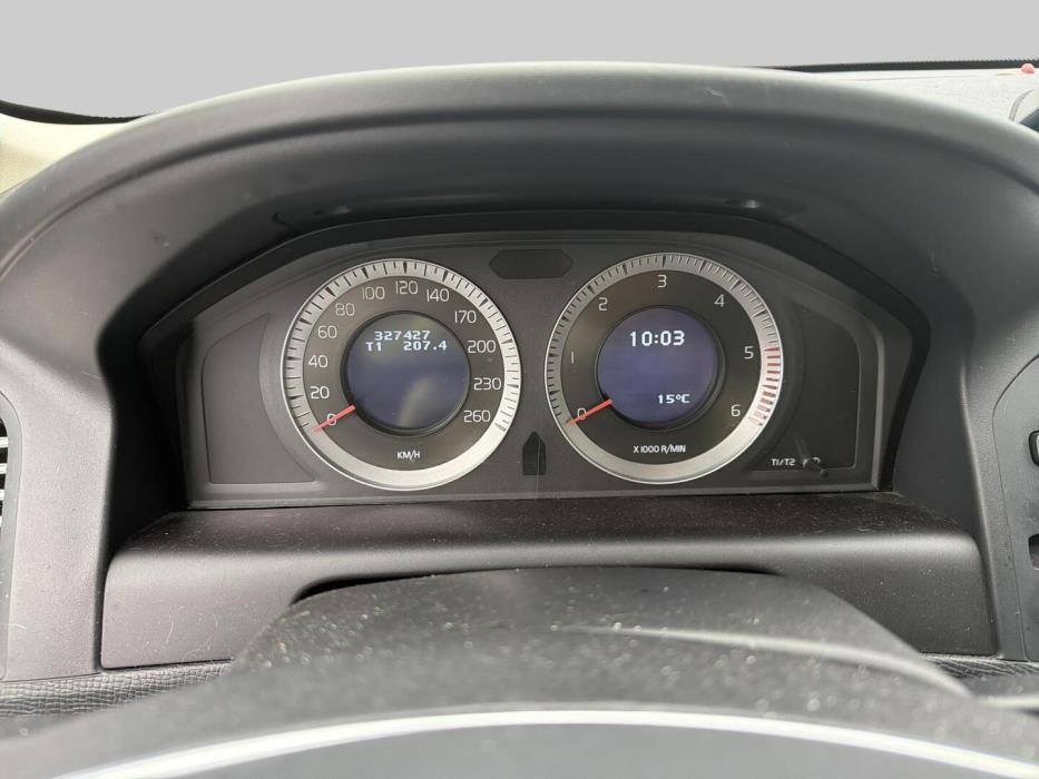 VOLVO XC60 2010