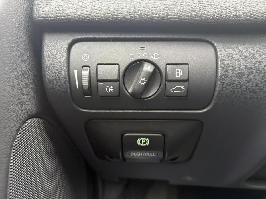VOLVO XC60 2010