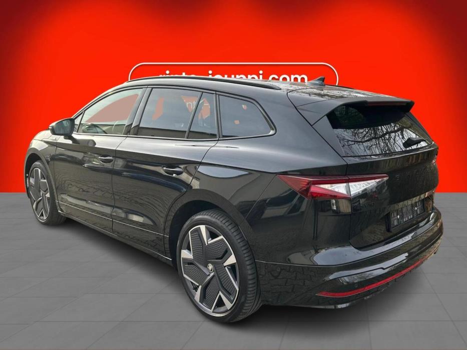 SKODA ENYAQ 2025