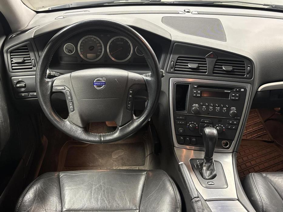 VOLVO V70 2007