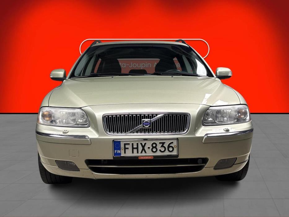 VOLVO V70 2007