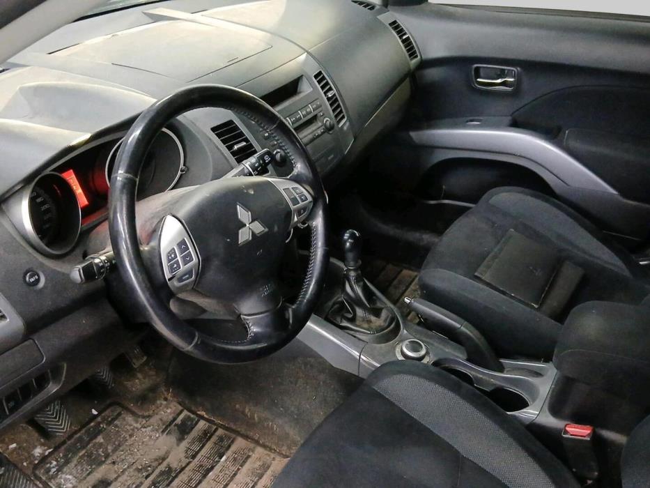 MITSUBISHI Outlander 2007