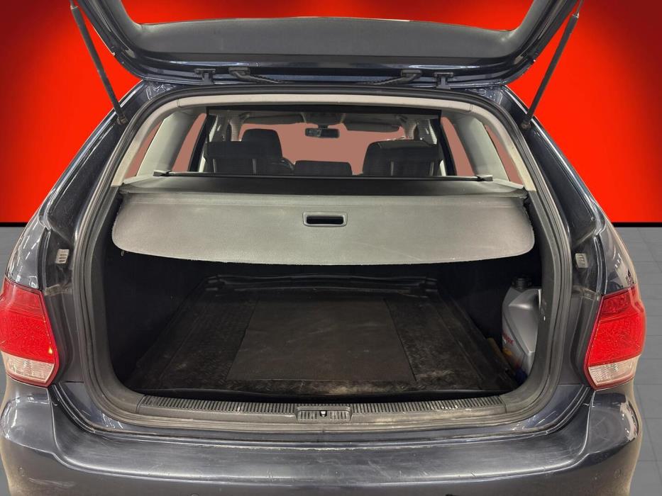 VOLKSWAGEN Golf 2010
