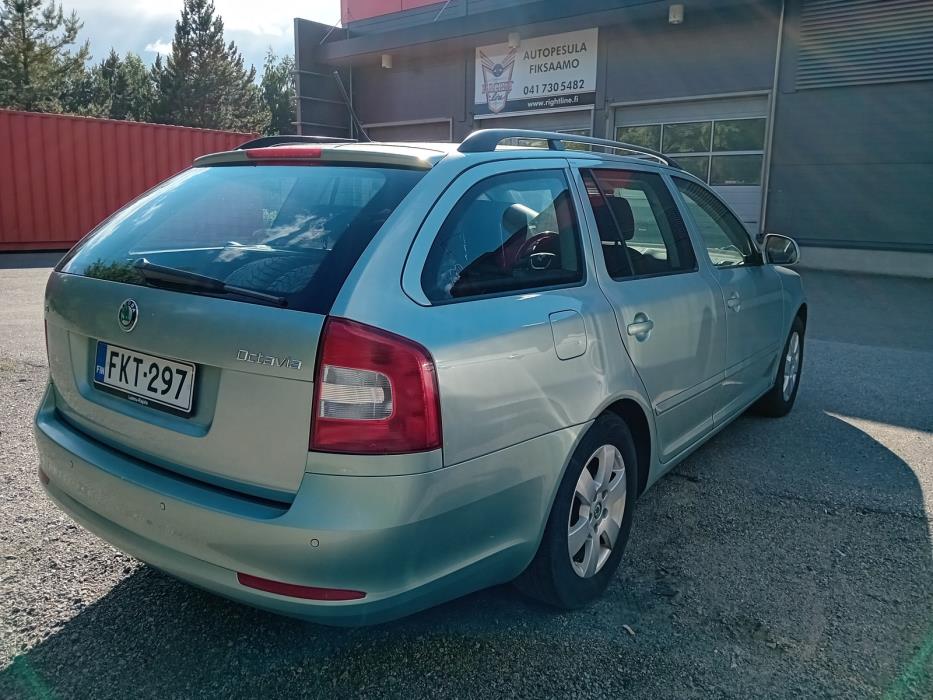 SKODA Octavia 2013