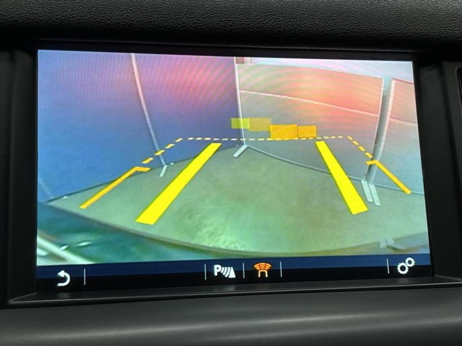 LAND ROVER Discovery Sport 2015