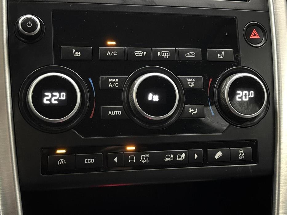 LAND ROVER Discovery Sport 2015