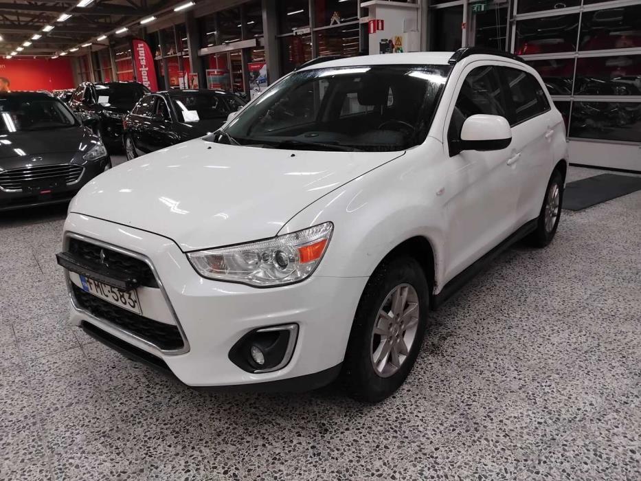 MITSUBISHI ASX 2016