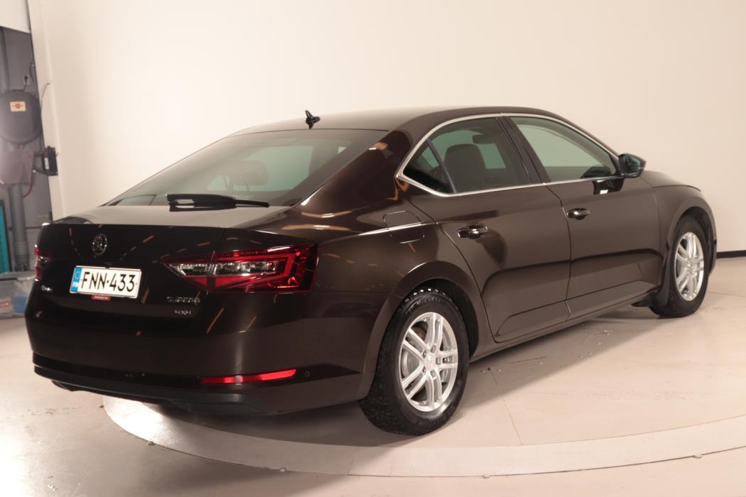 SKODA Superb 2018