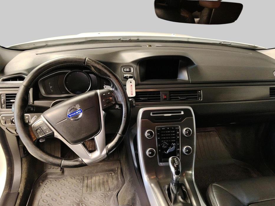 VOLVO XC70 2016