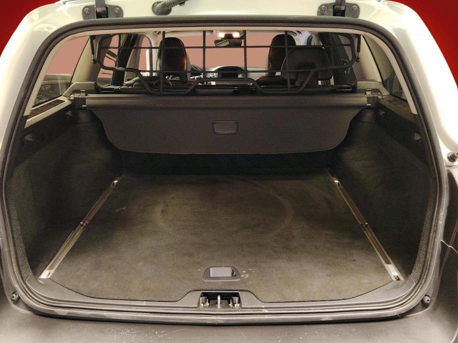 VOLVO XC70 2016