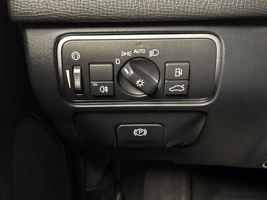 VOLVO XC60 2016