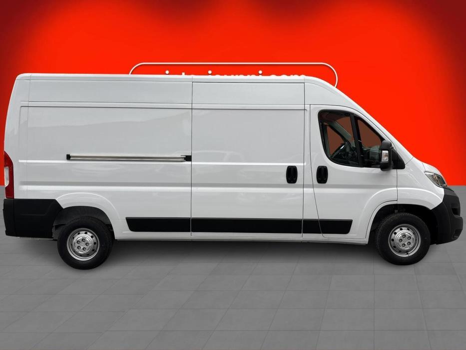 OPEL MOVANO 2024