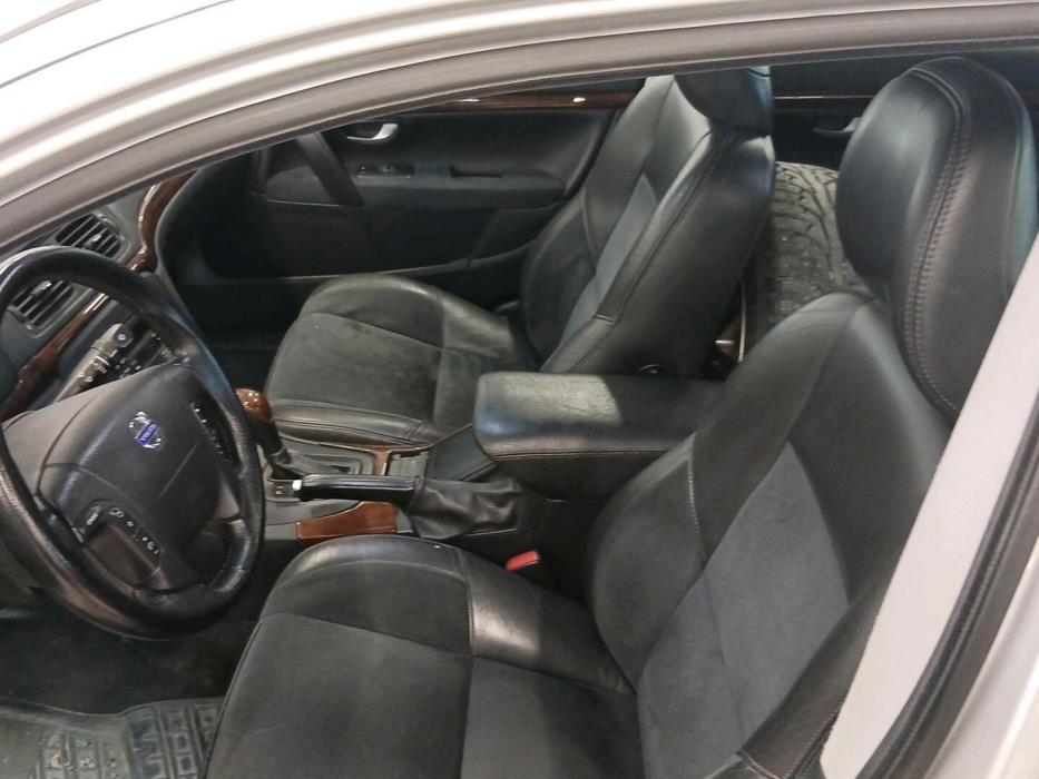 VOLVO S80 2005