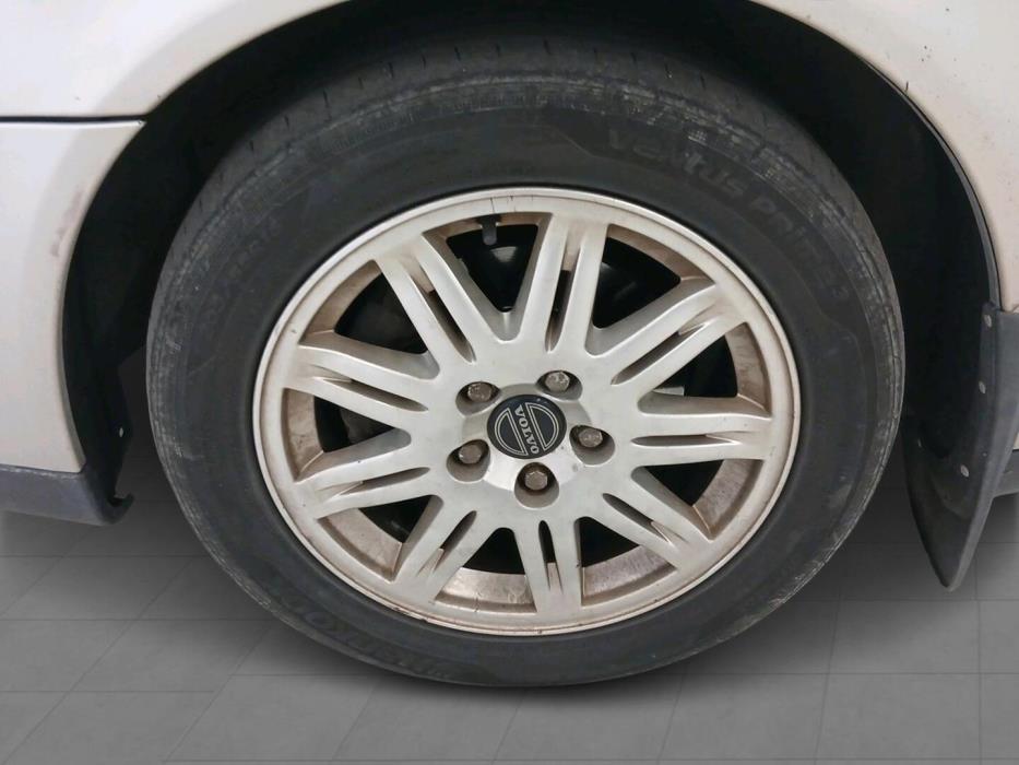 VOLVO S80 2005