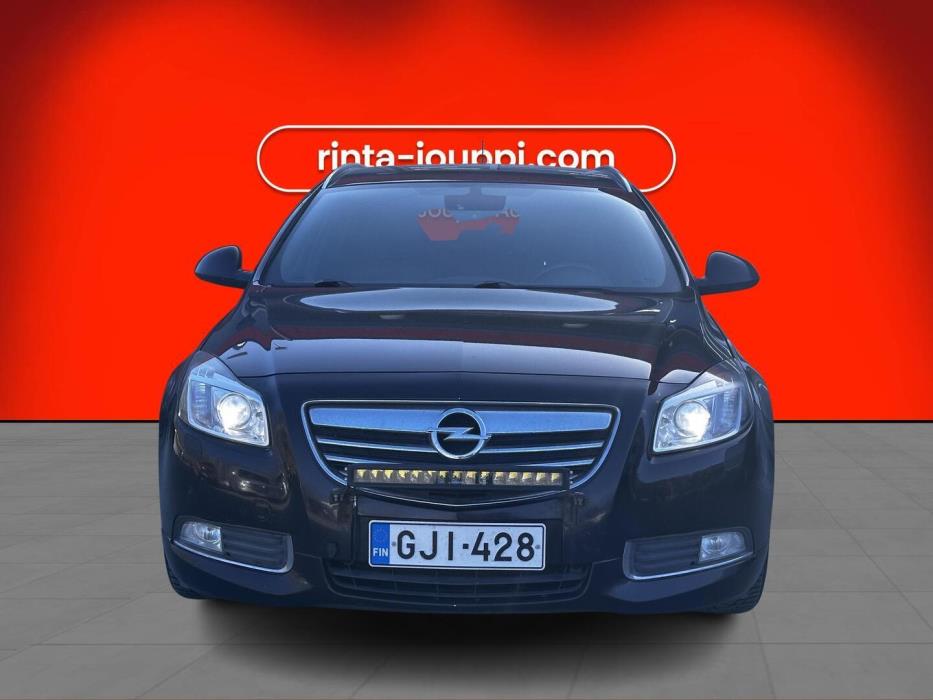 OPEL Insignia 2011