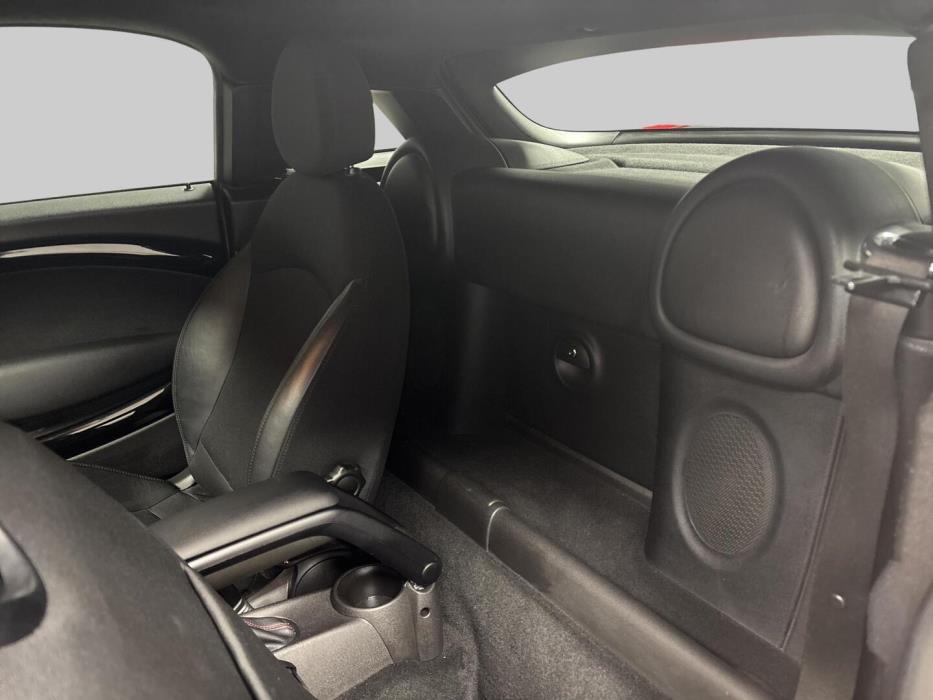 MINI Cooper 2012