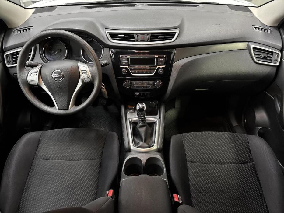 NISSAN Qashqai 2016