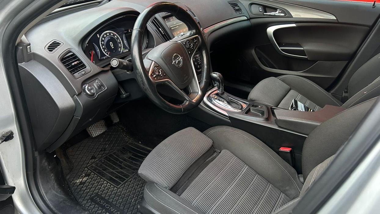 OPEL Insignia 2016