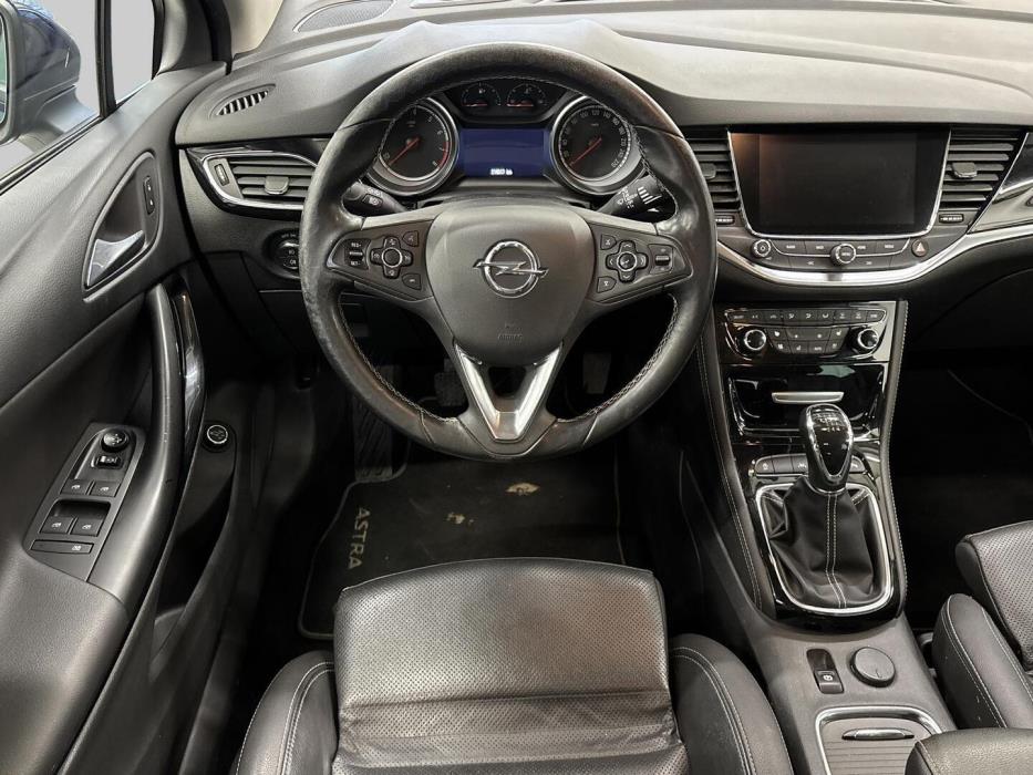 OPEL Astra 2017