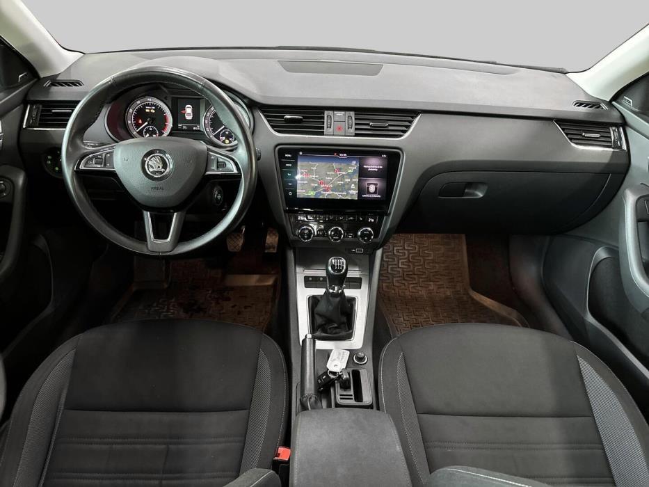 SKODA Octavia 2019