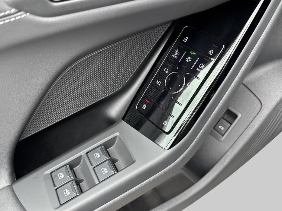 AUDI A6 e-tron 2025