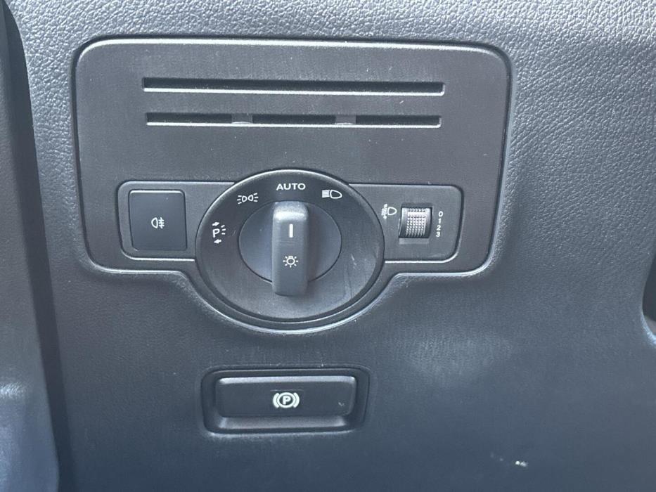 MERCEDES-BENZ Vito 2015