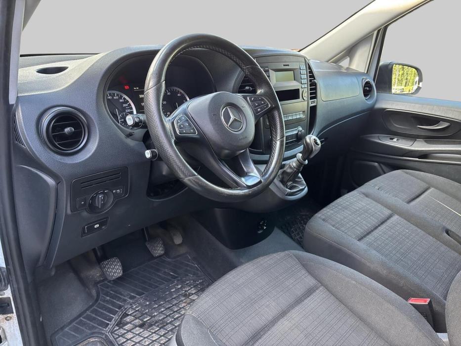 MERCEDES-BENZ Vito 2015