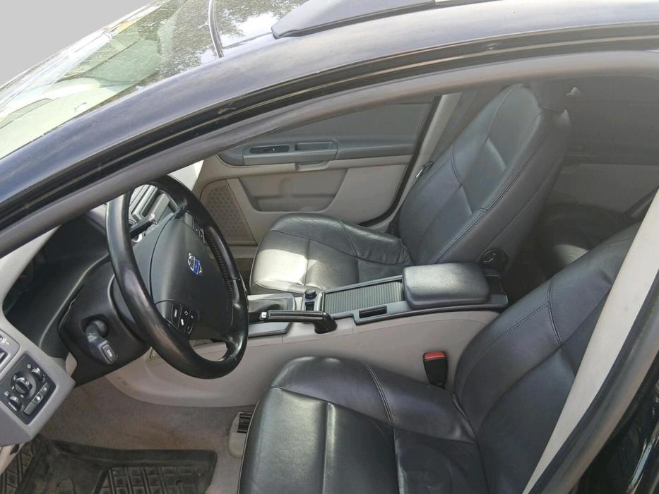 VOLVO V50 2009