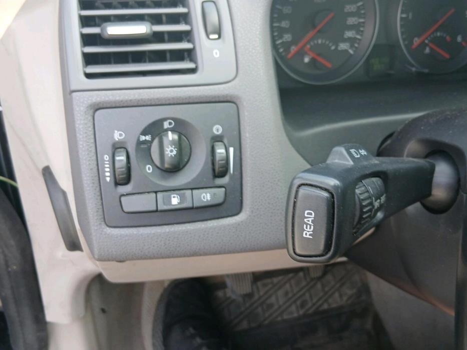 VOLVO V50 2009