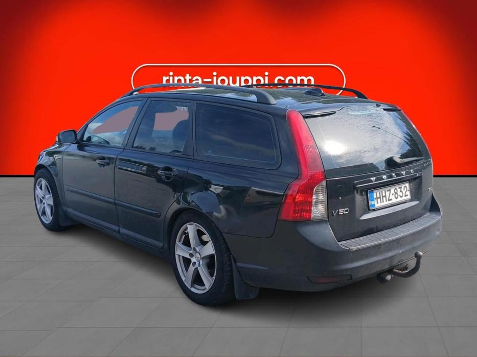 VOLVO V50 2009